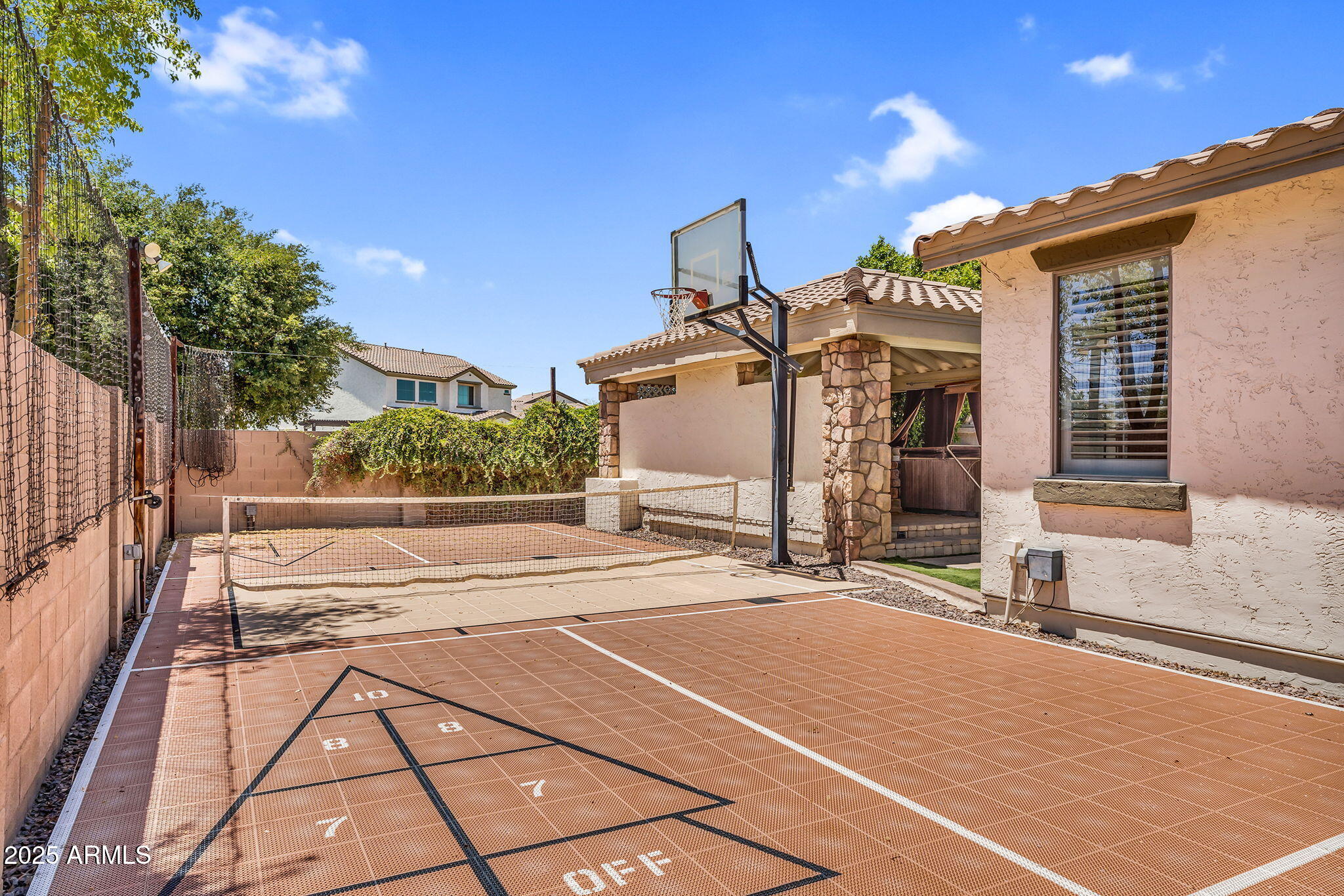 1755 E TONTO Drive