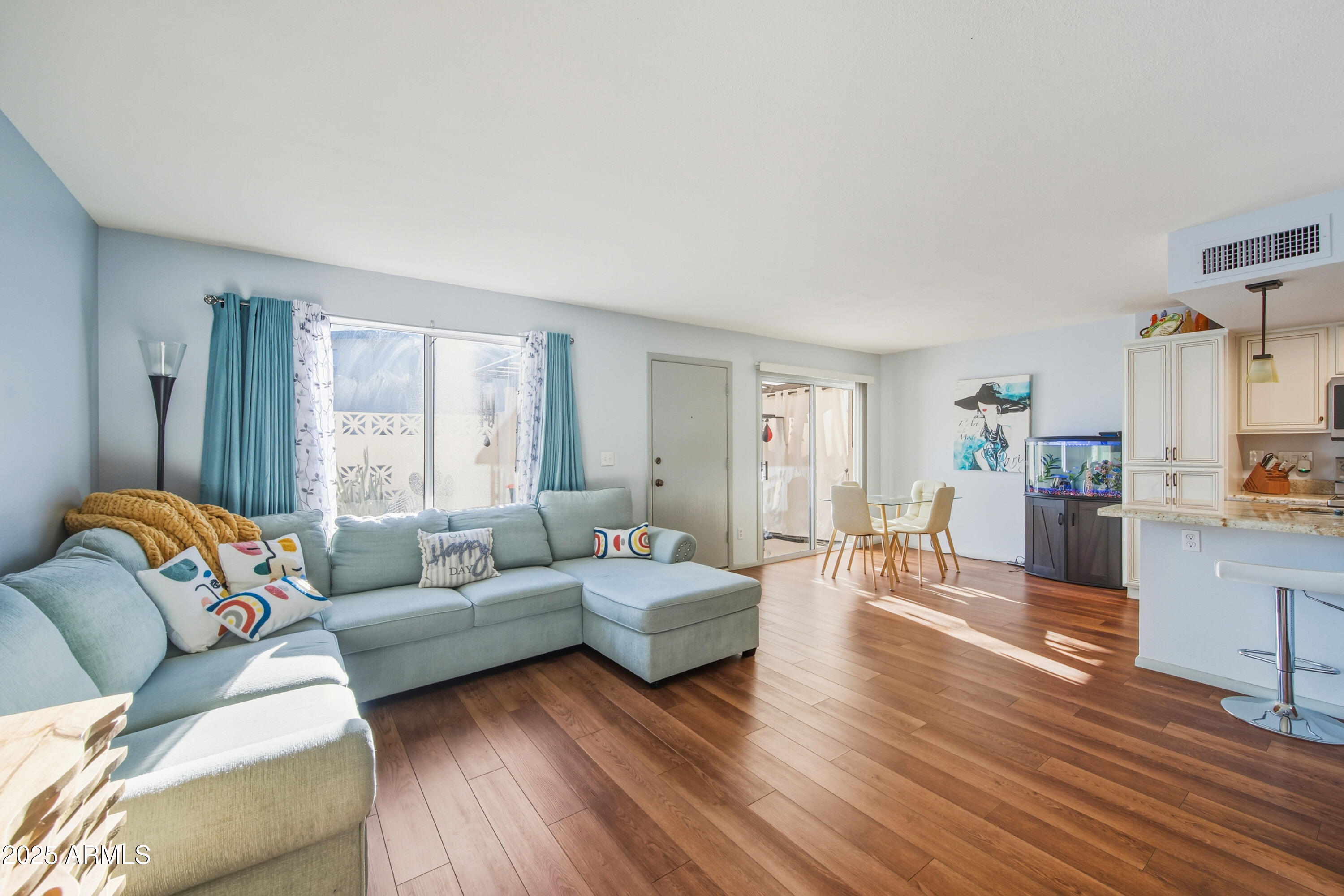 834 E JOAN D ARC Avenue