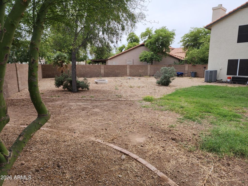 Photo of 91 S Ash Drive, Chandler, AZ 85224 (MLS # 7013415)