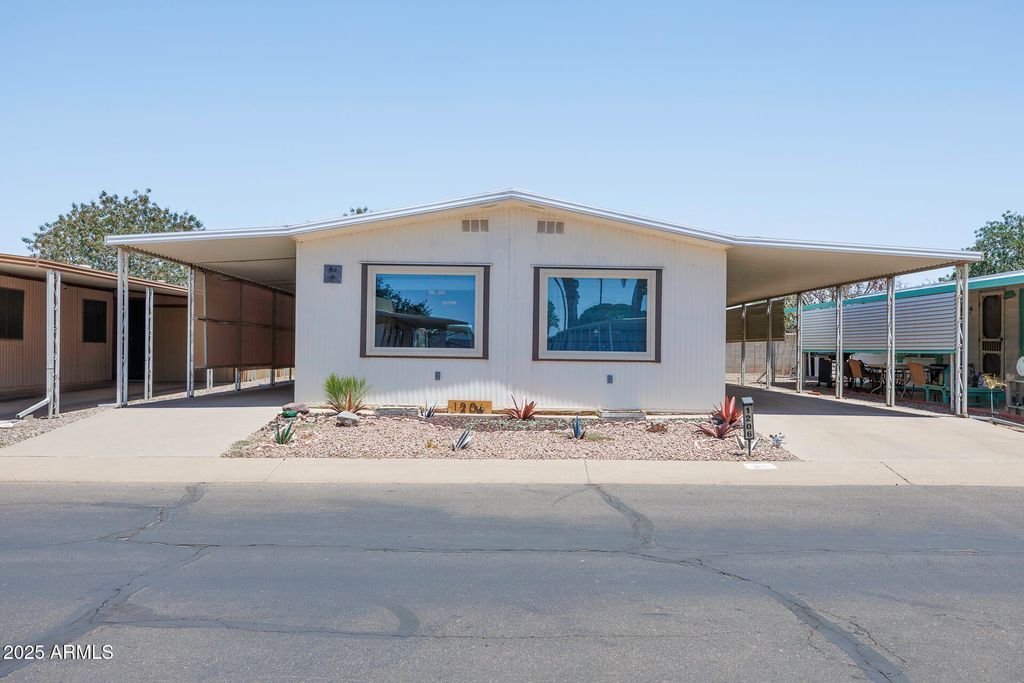 Photo of 2100 N Trekell Road #20, Casa Grande, AZ 85122 (MLS # 6881244)