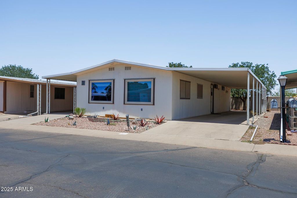 Photo of 2100 N Trekell Road #20, Casa Grande, AZ 85122 (MLS # 6881244)