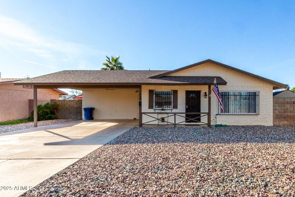 Photo of 1424 N Scovel Street, Tempe, AZ 85288 (MLS # 6952044)