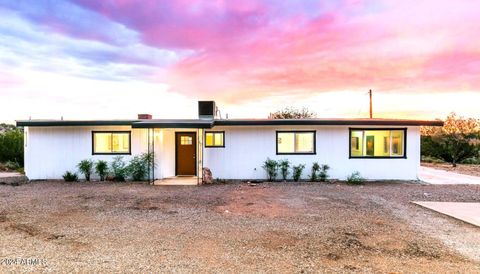 A home in Rimrock