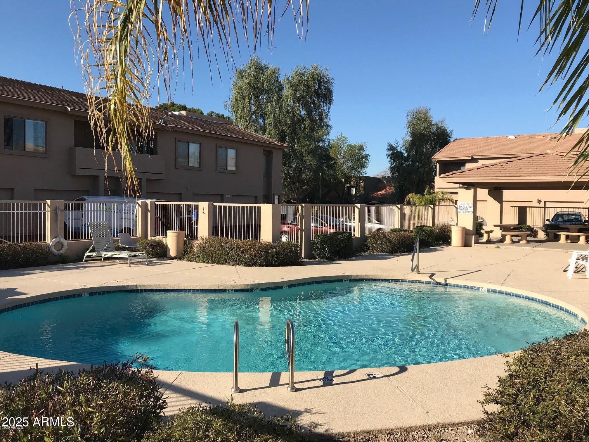 1406 W Emerald Avenue Unit 115