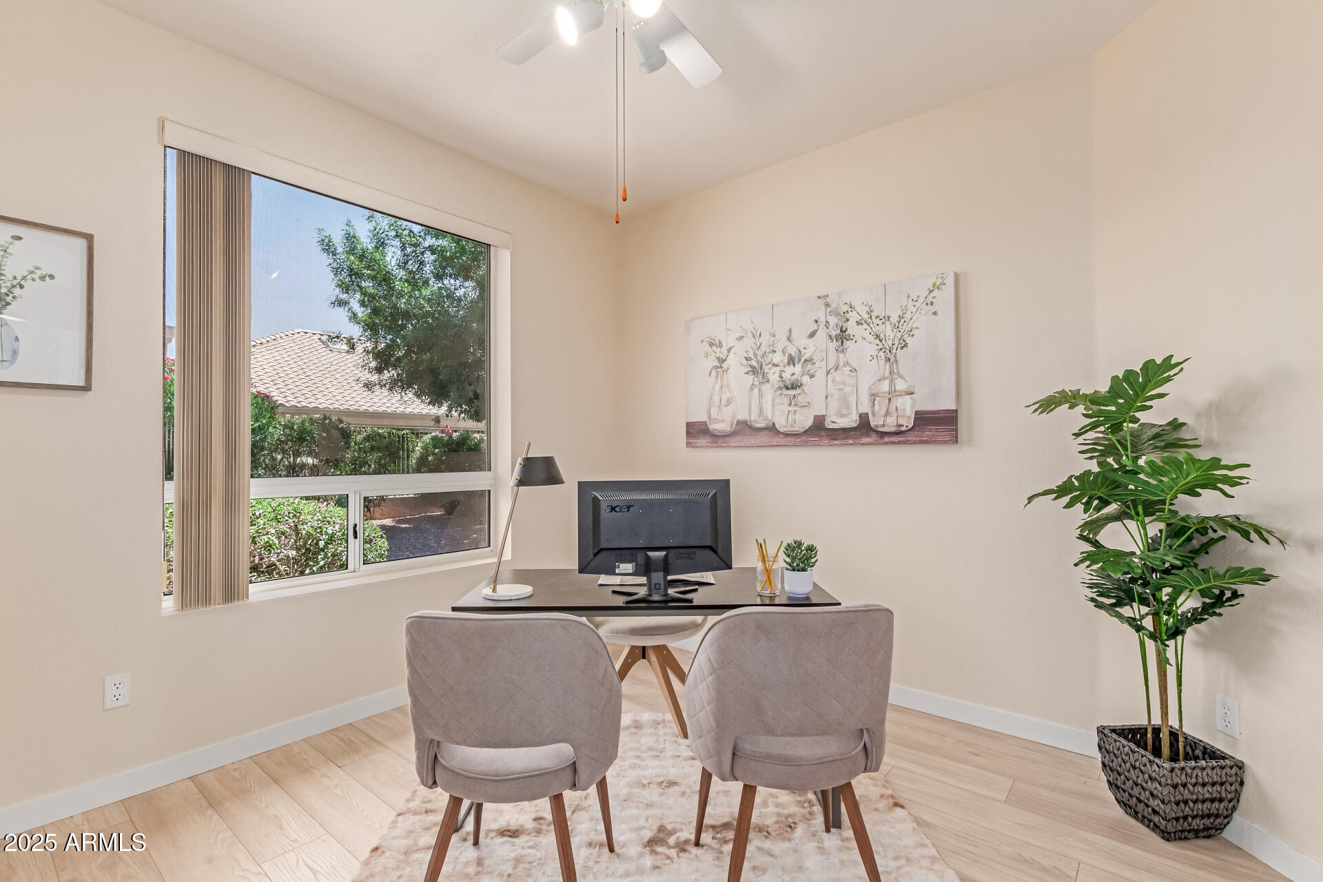 15219 W VIA MANANA Drive