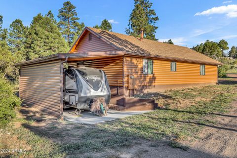 A home in Heber