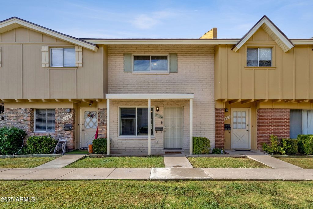 Photo of 8430 E Montebello Avenue, Scottsdale, AZ 85250 (MLS # 6949302)