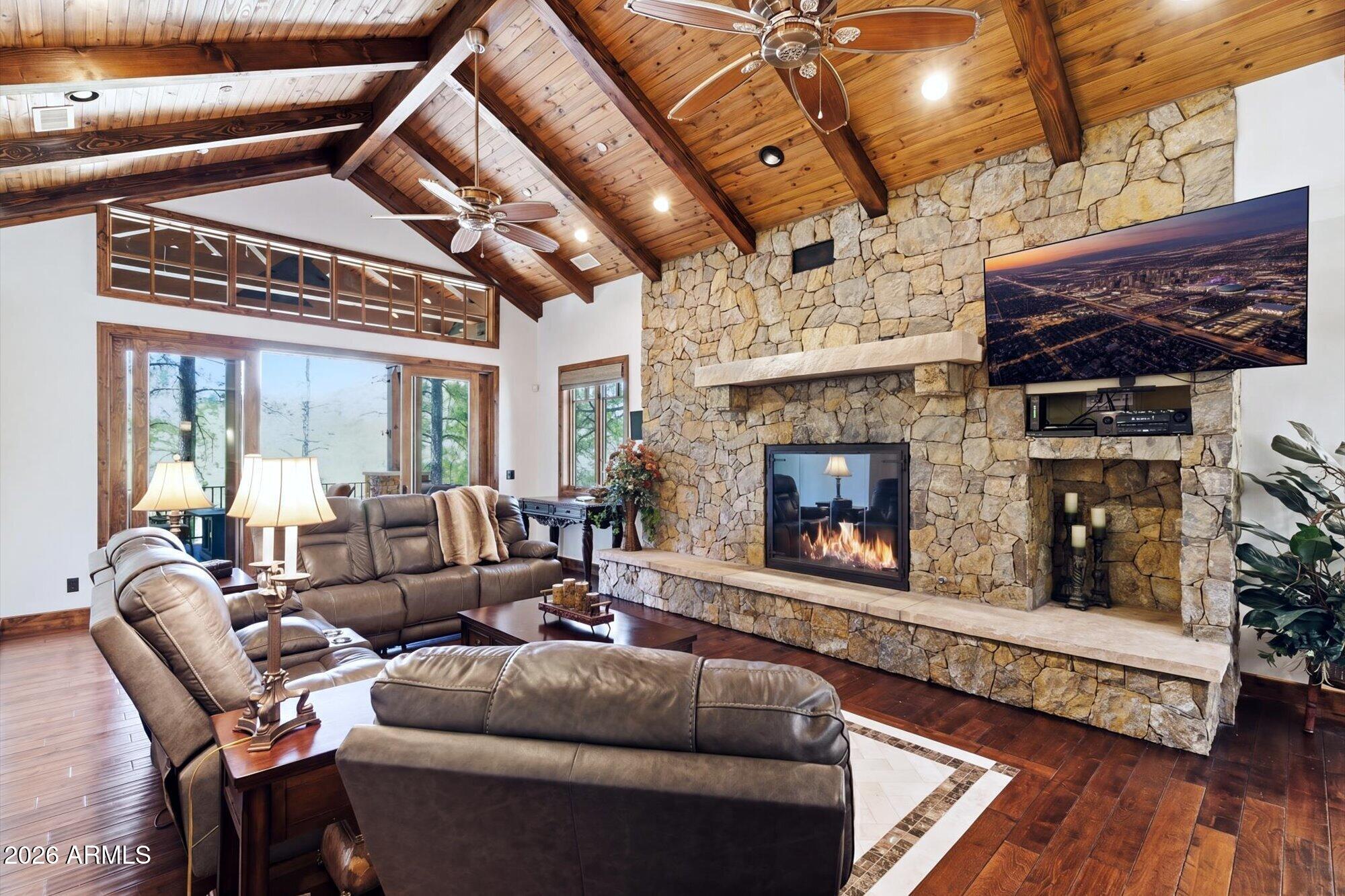 3460 S DEL AIRE Court