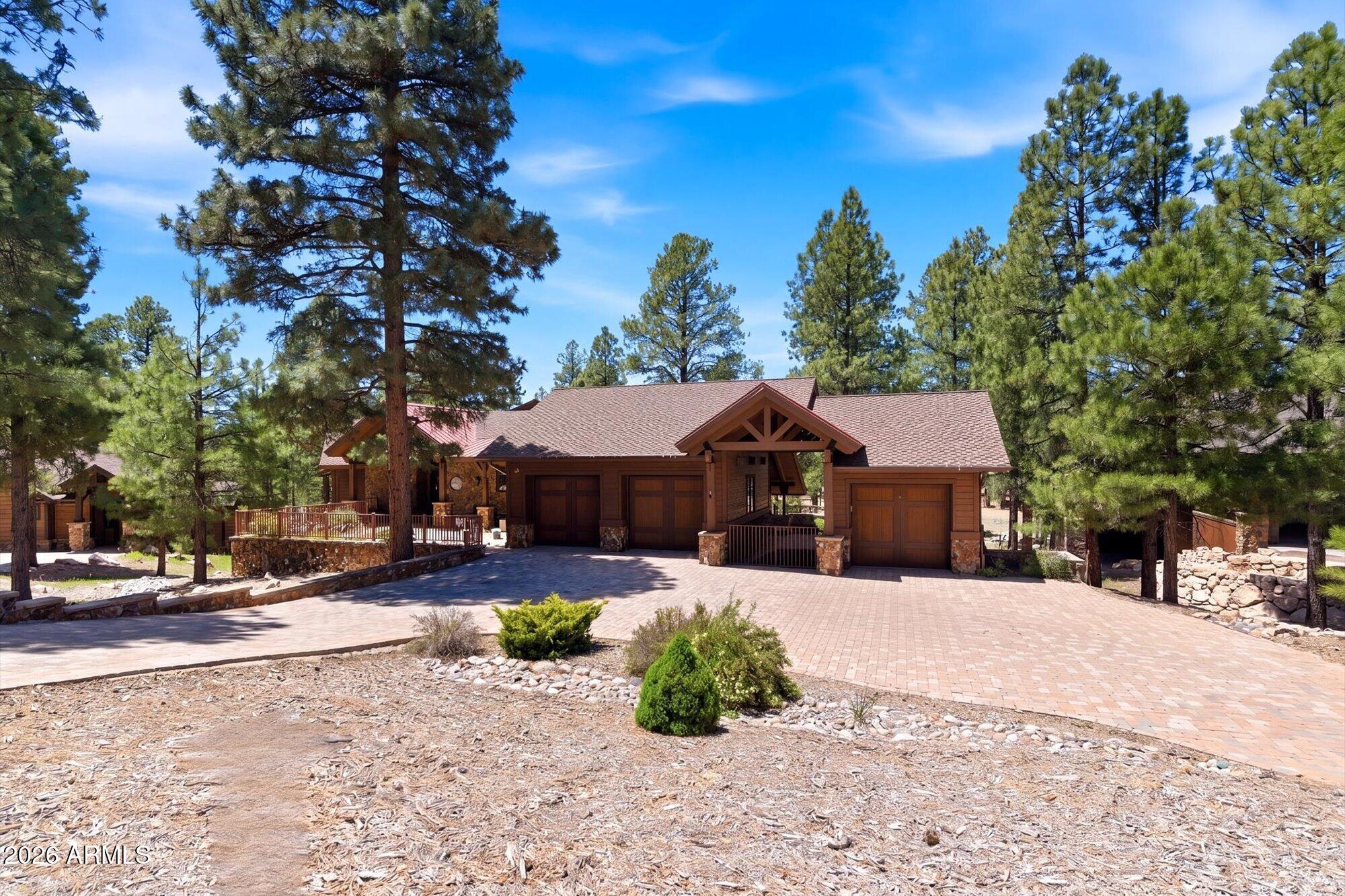 3460 S DEL AIRE Court