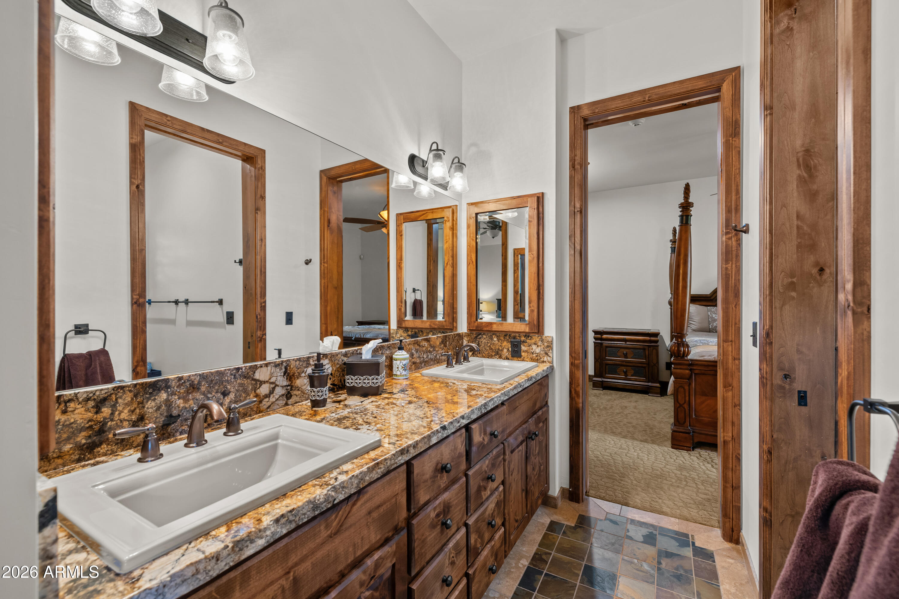 PINE CANYON - Residential