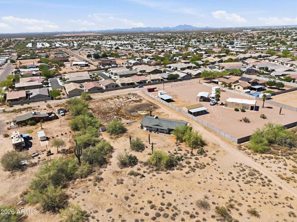 Photo of 1920 E 18th Avenue, Apache Junction, AZ 85119 (MLS # 7028684)
