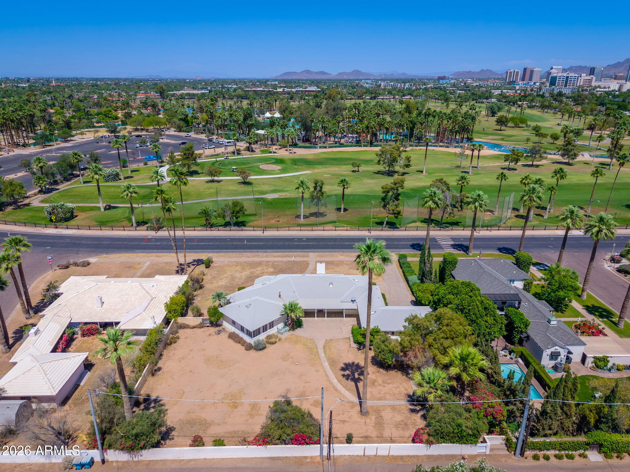 1111 W ENCANTO Boulevard