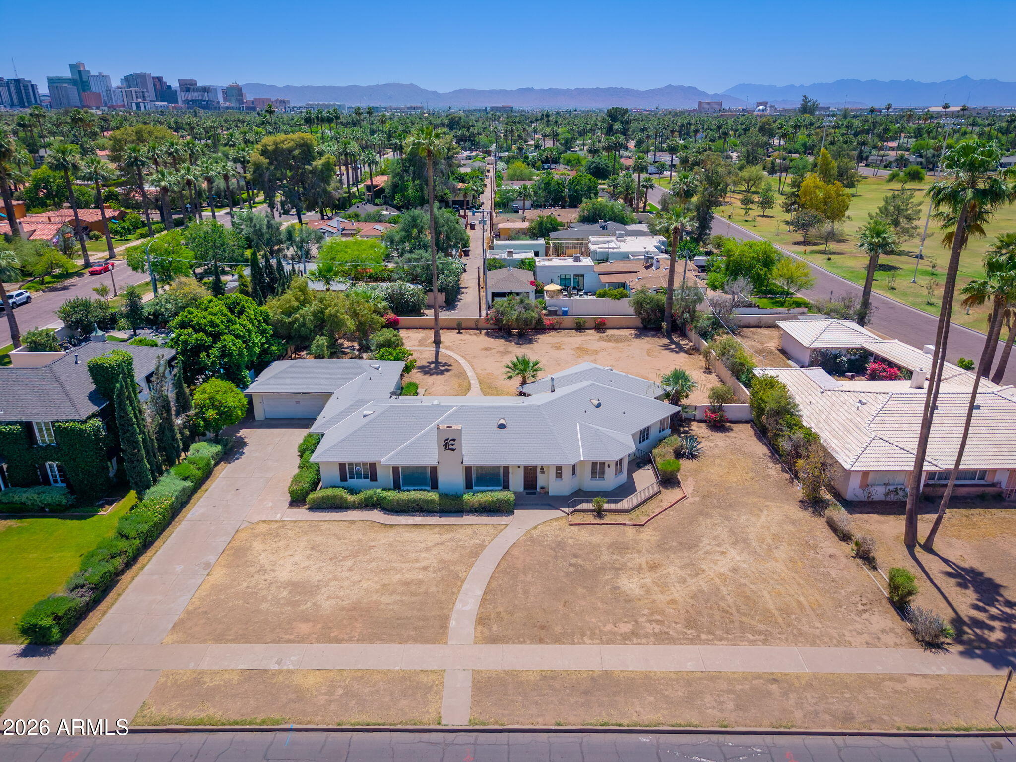 1111 W ENCANTO Boulevard