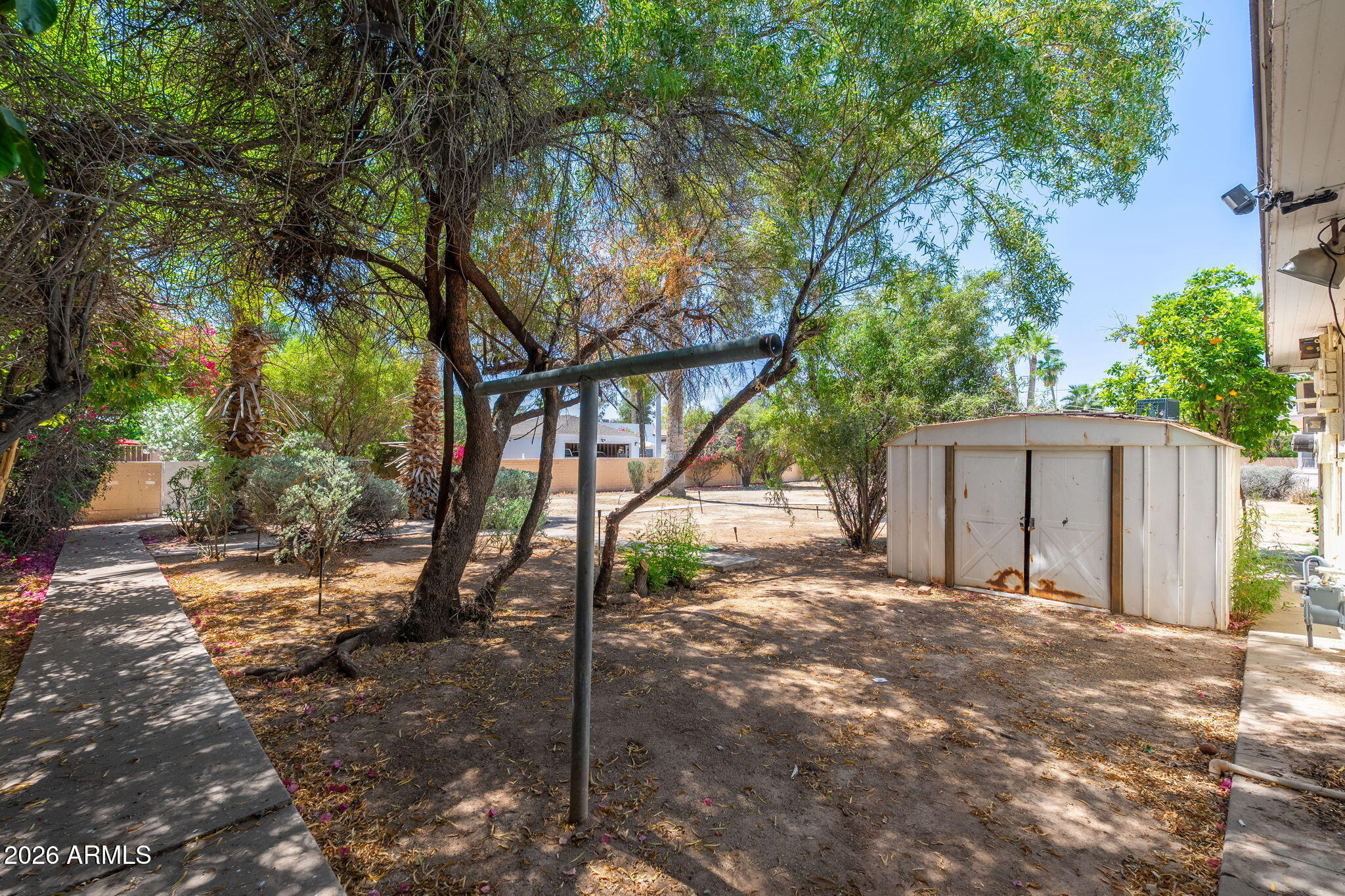 WEST ENCANTO - Residential