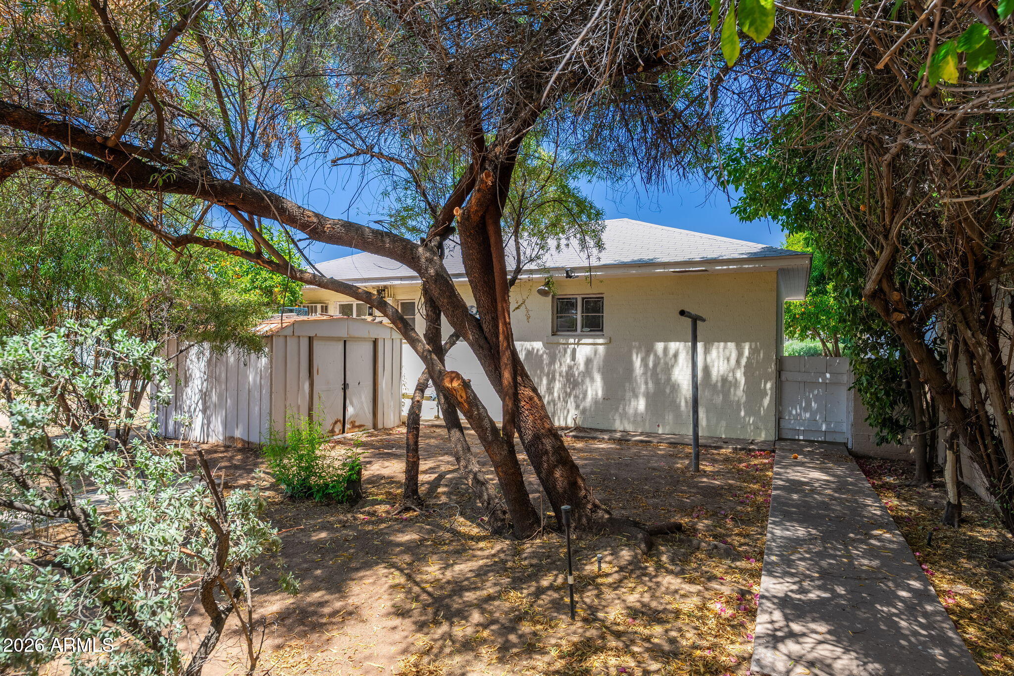 WEST ENCANTO - Residential