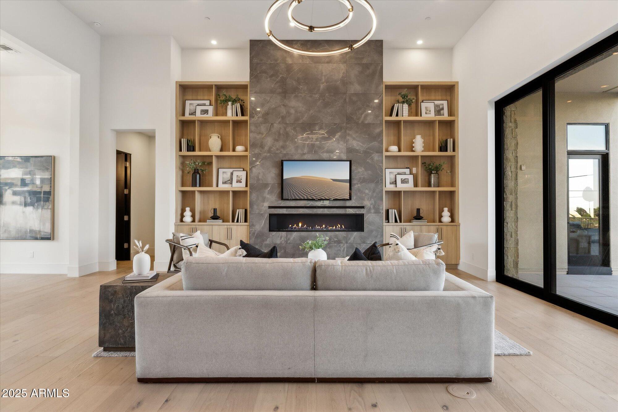 15609 E PALATIAL ESTATES Drive