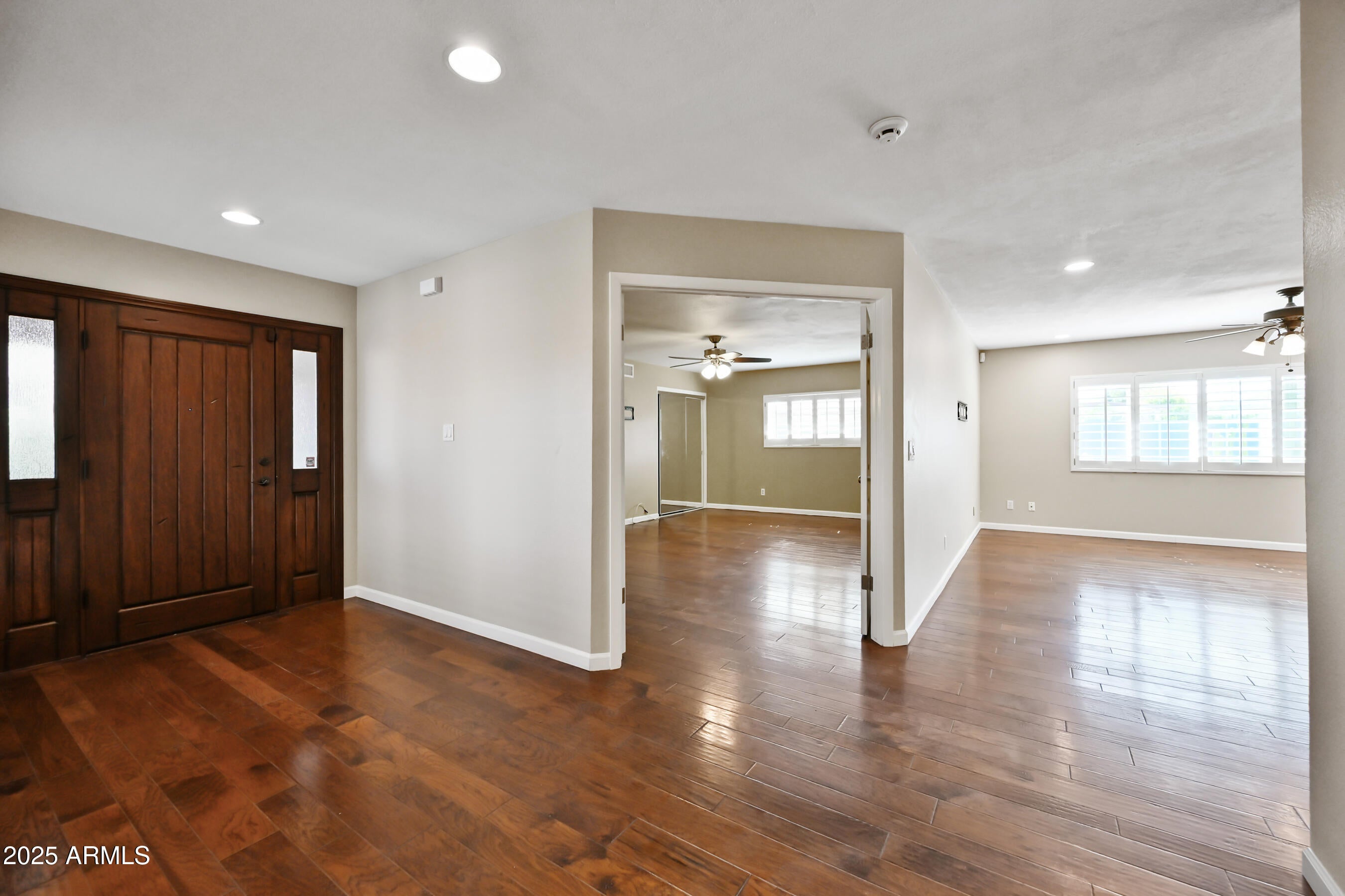 324 W Willow Avenue
