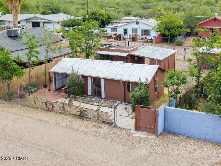 313 W Palma Street