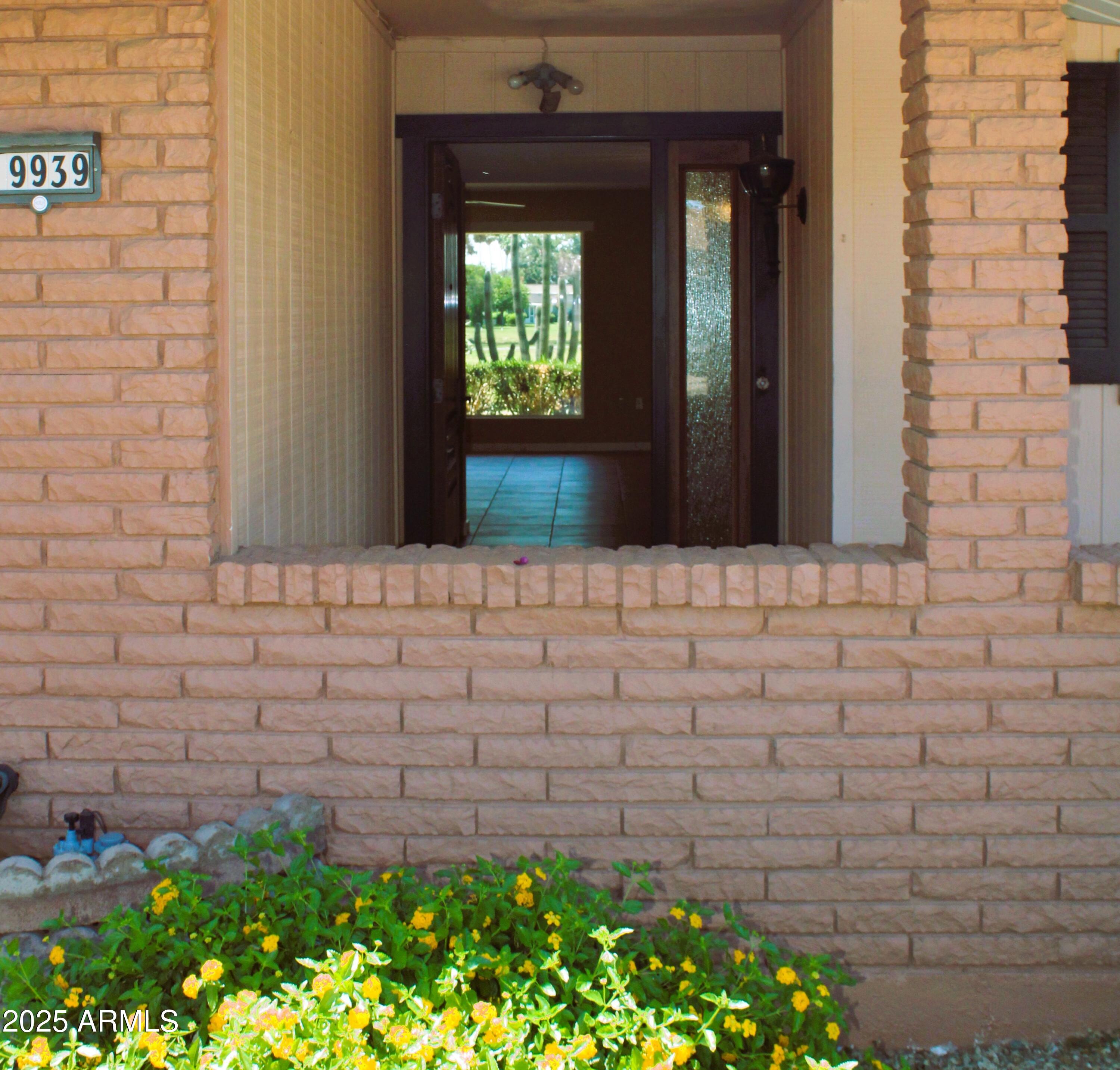 9939 W IRONWOOD Drive