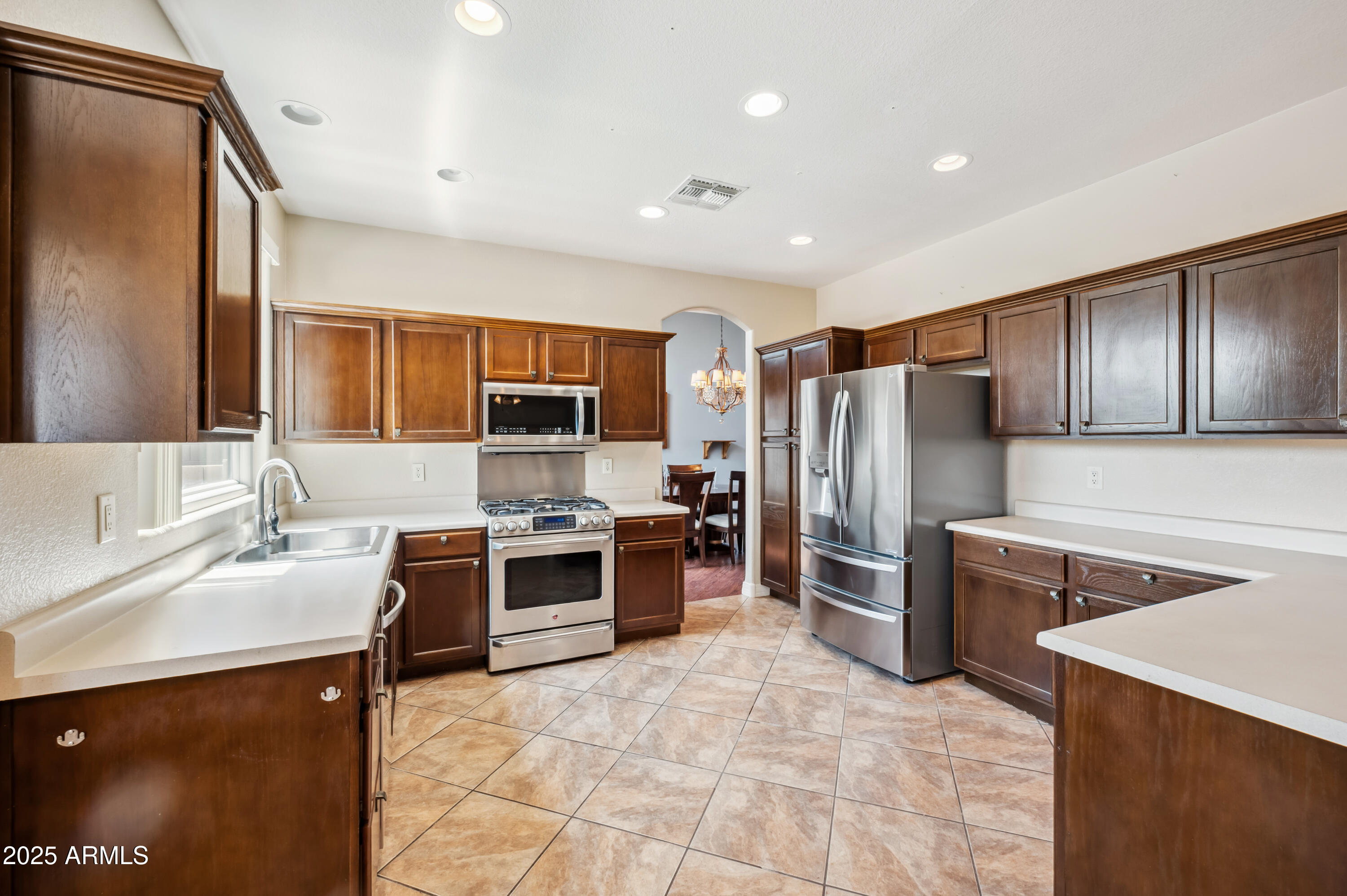 3905 S BRIDAL VAIL Drive