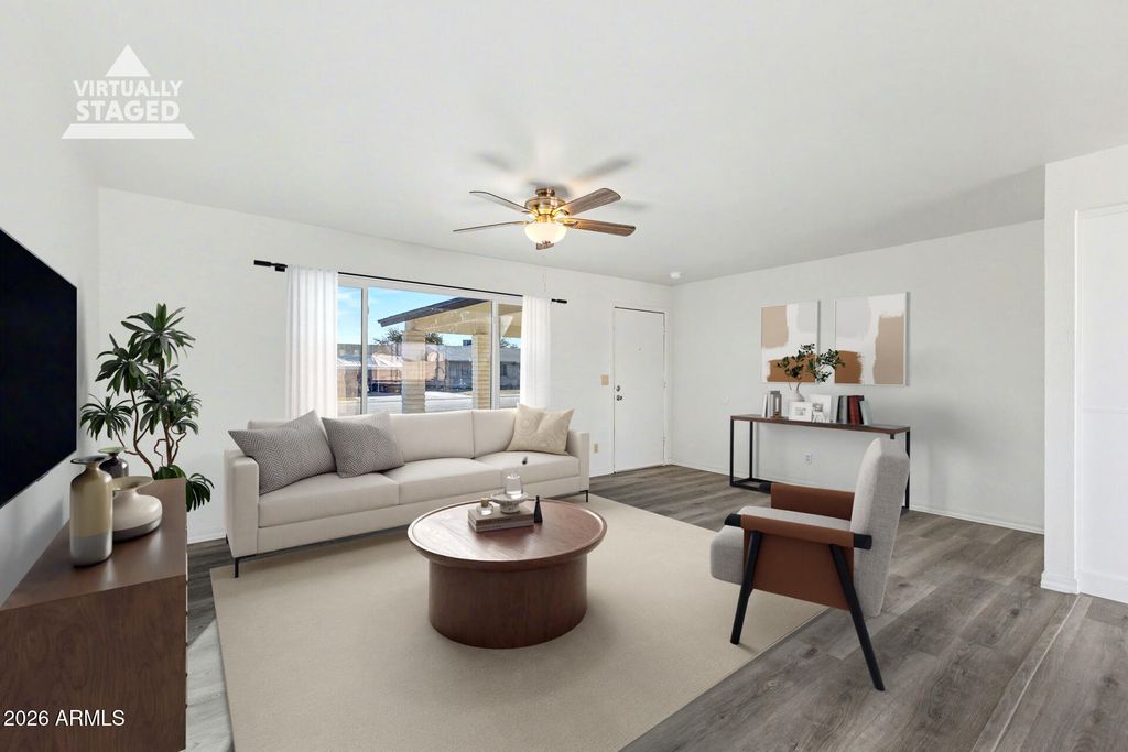 Photo of 602 W Yale Drive, Tempe, AZ 85283 (MLS # 6968399)