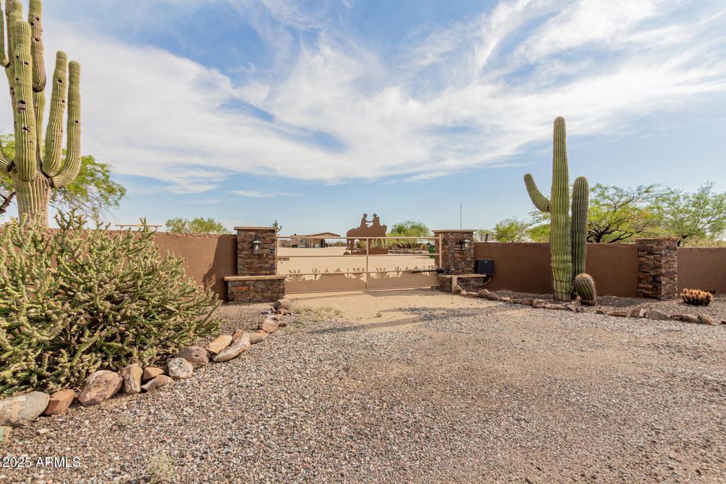 Photo of 4180 E Galvin Street, Cave Creek, AZ 85331 (MLS # 6902923)