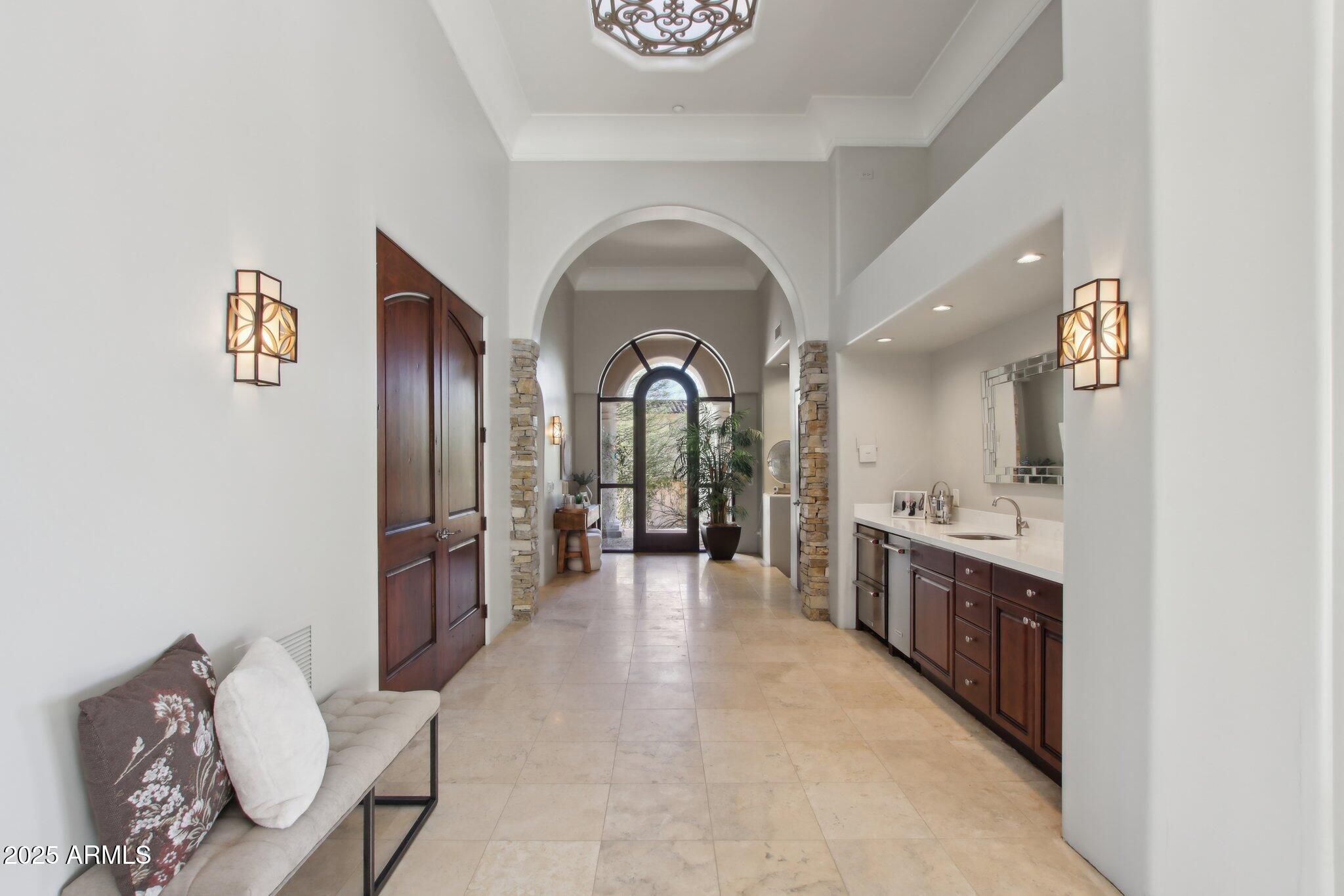 10801 E HAPPY VALLEY Road 86