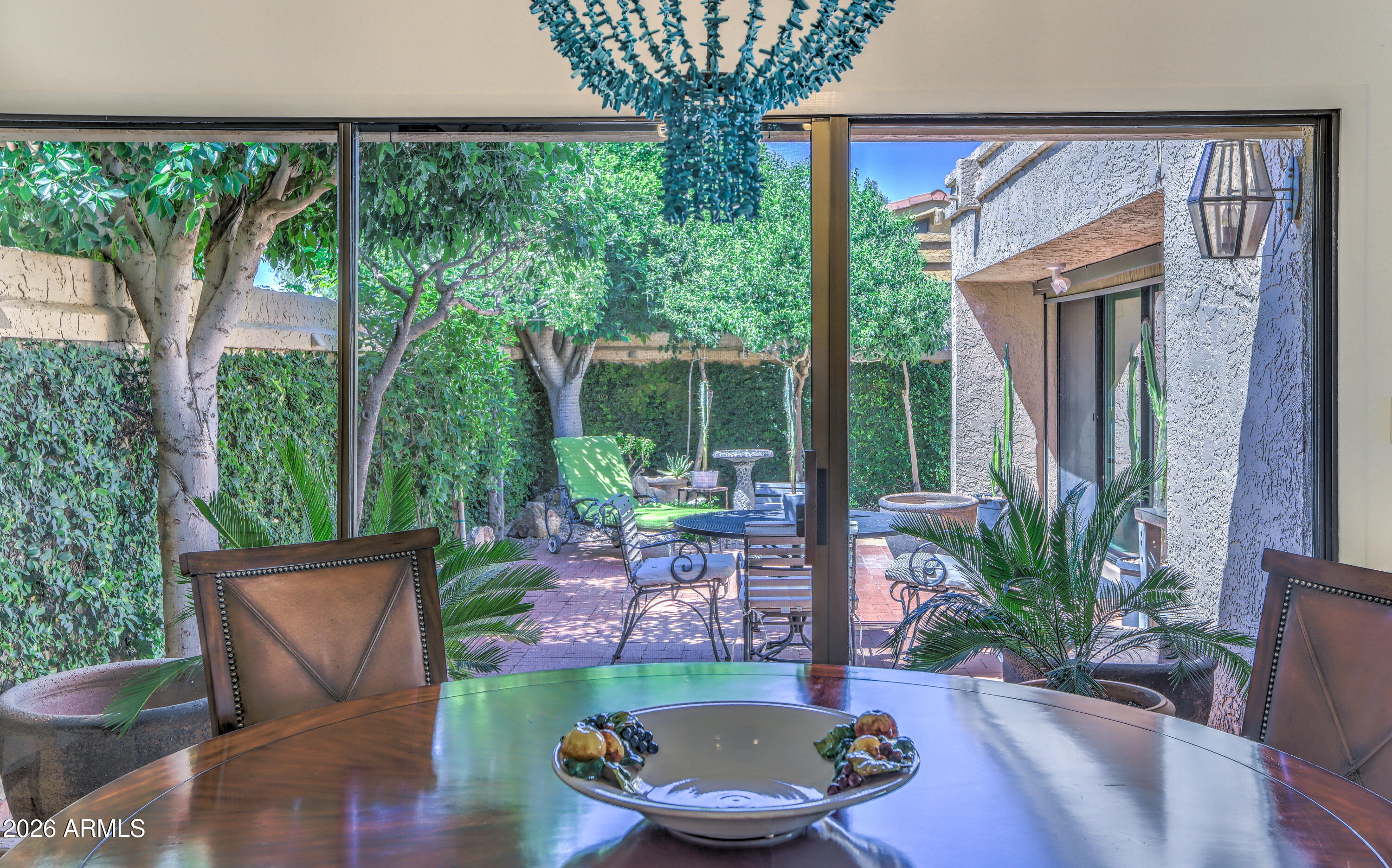 7914 E MONTEBELLO Avenue