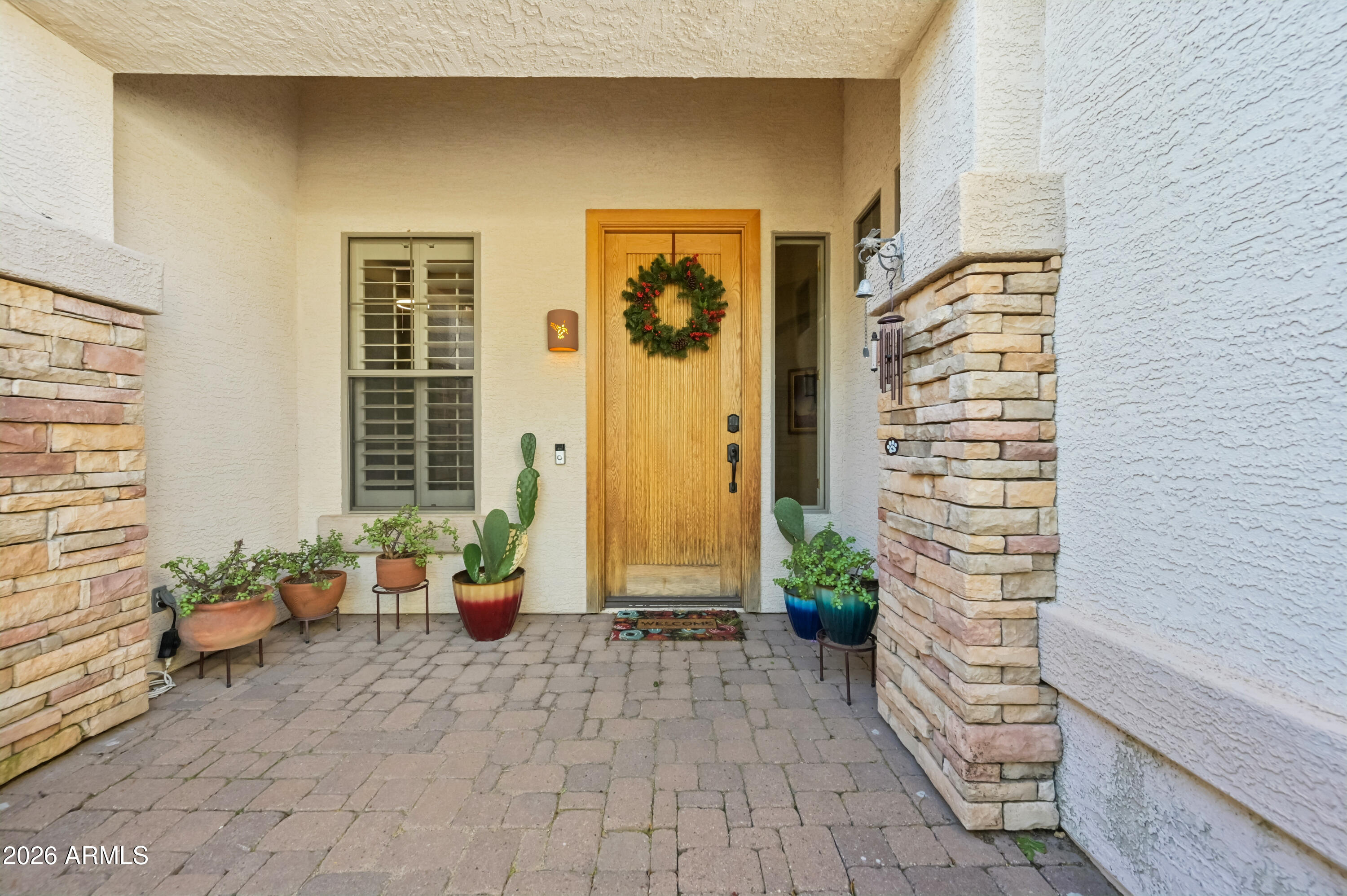 6119 W HEDGEHOG Place