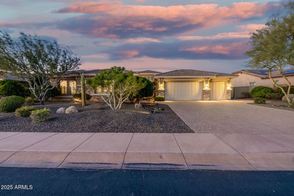 Photo of 12782 W Tyler Trail, Peoria, AZ 85383 (MLS # 6961832)
