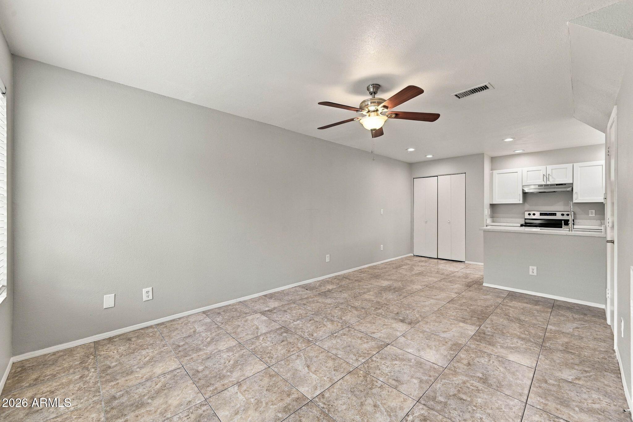 2301 E UNIVERSITY Drive 167