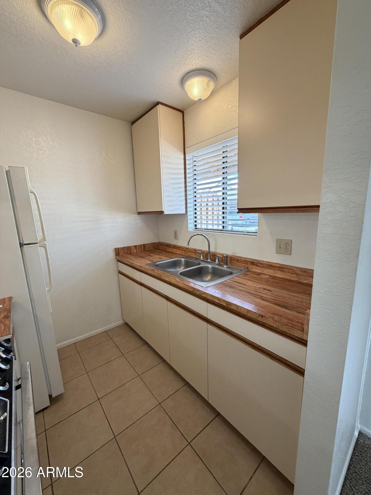 840 S Main Street 19