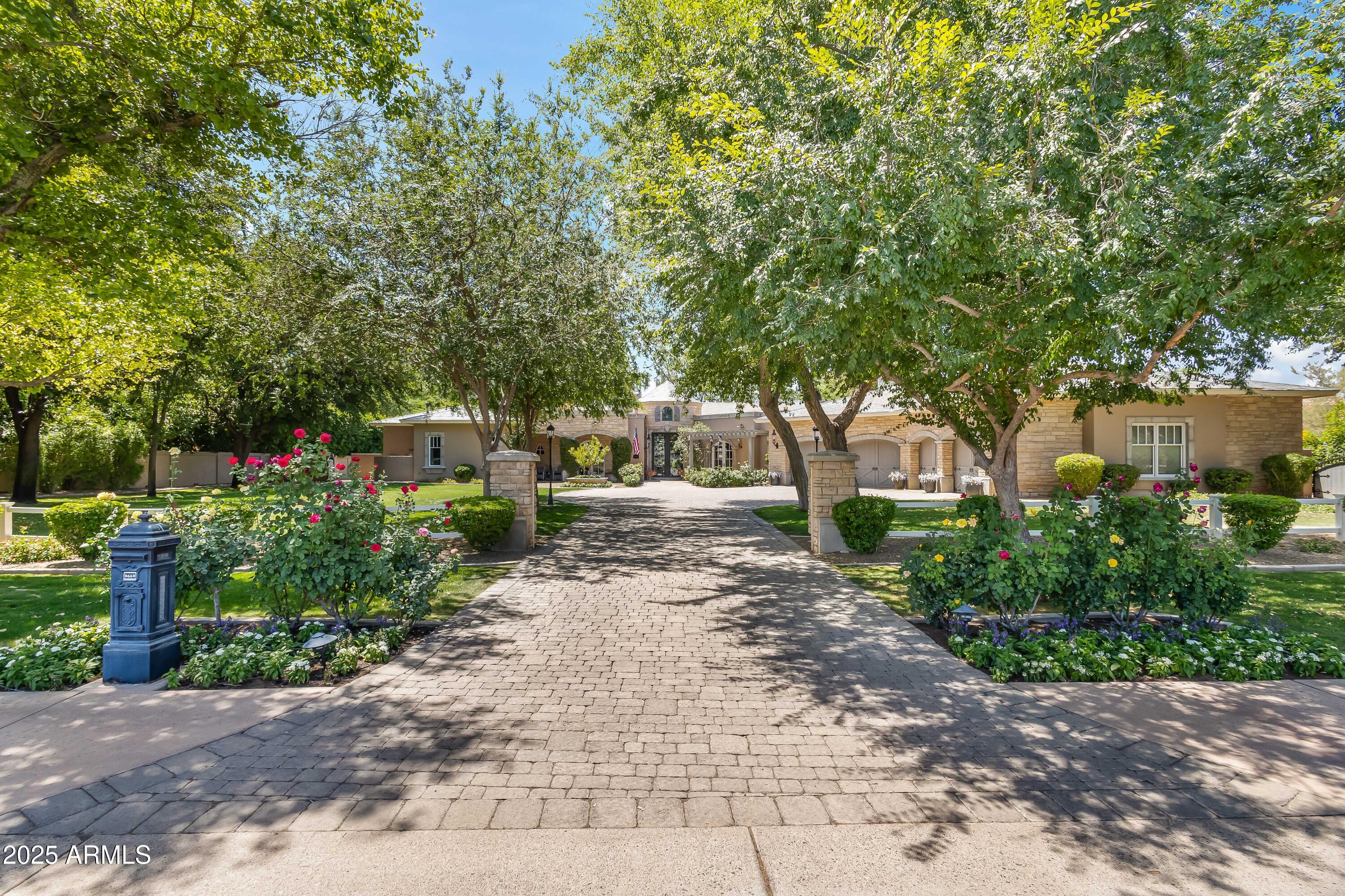 8660 N MORNING GLORY Road