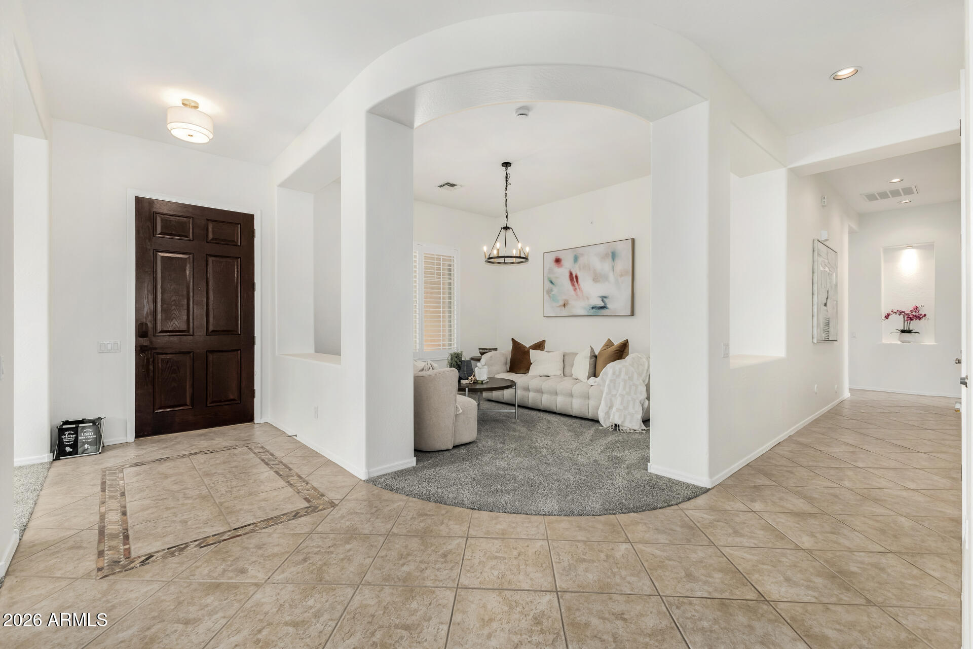 2244 E BARTLETT Place