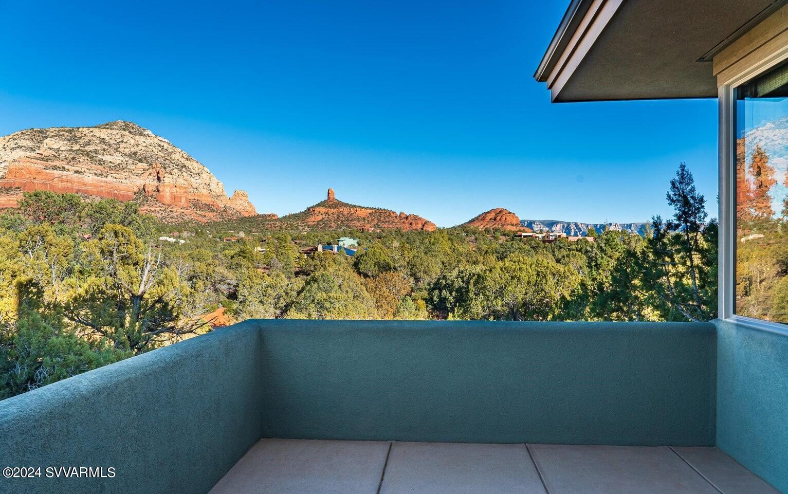 Foothills N - Residential