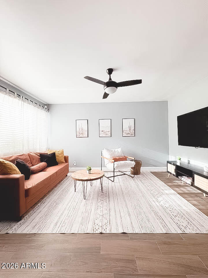 8055 E THOMAS Road E121