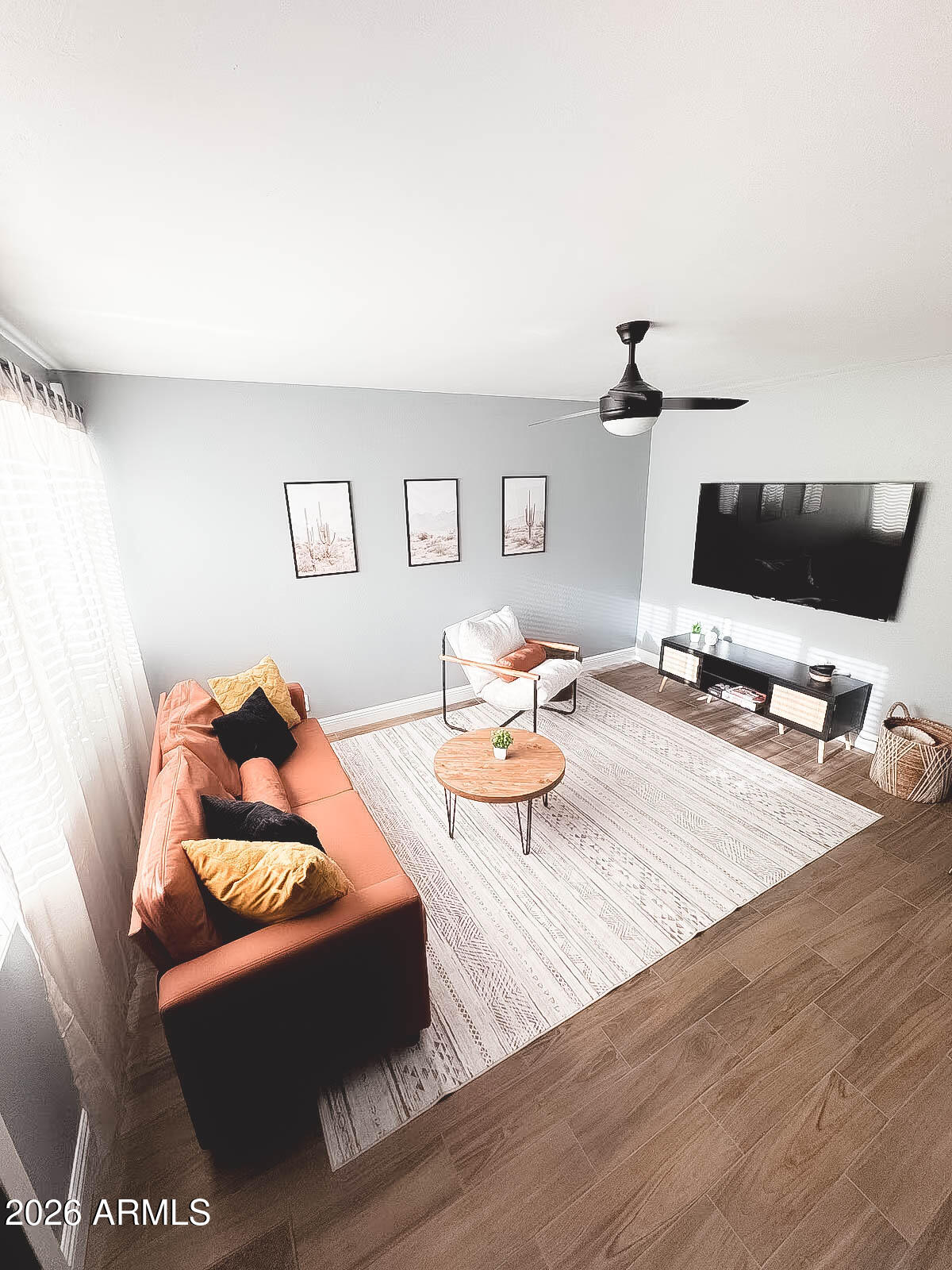 8055 E THOMAS Road E121