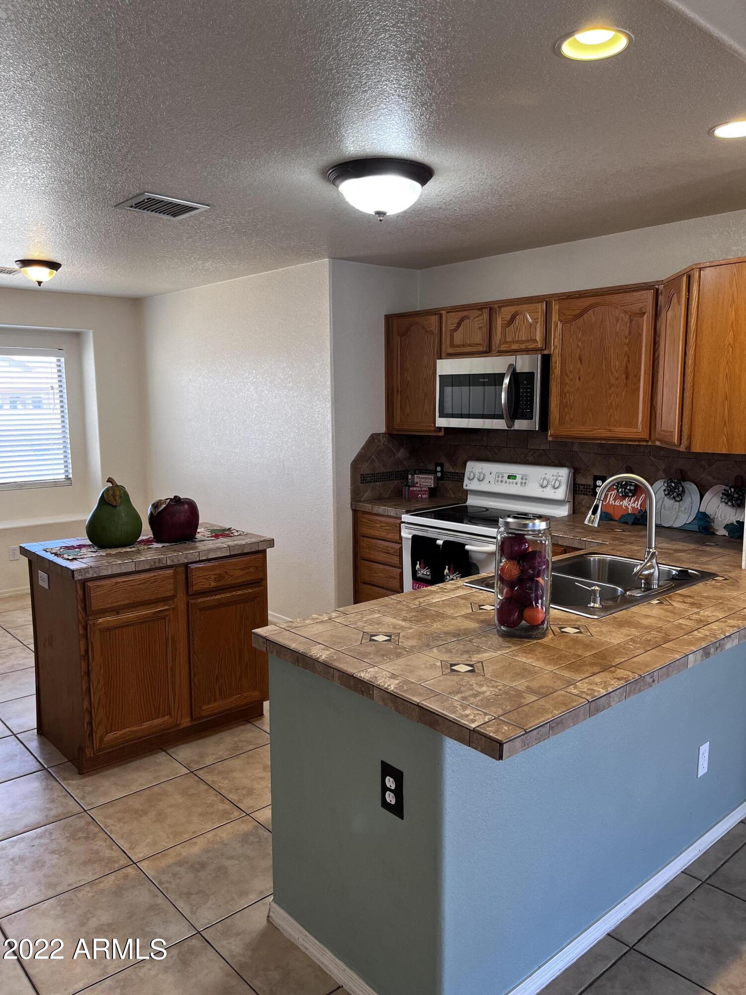 CHAPARRAL VILLAGE NORTH PHASE 2 - Residential