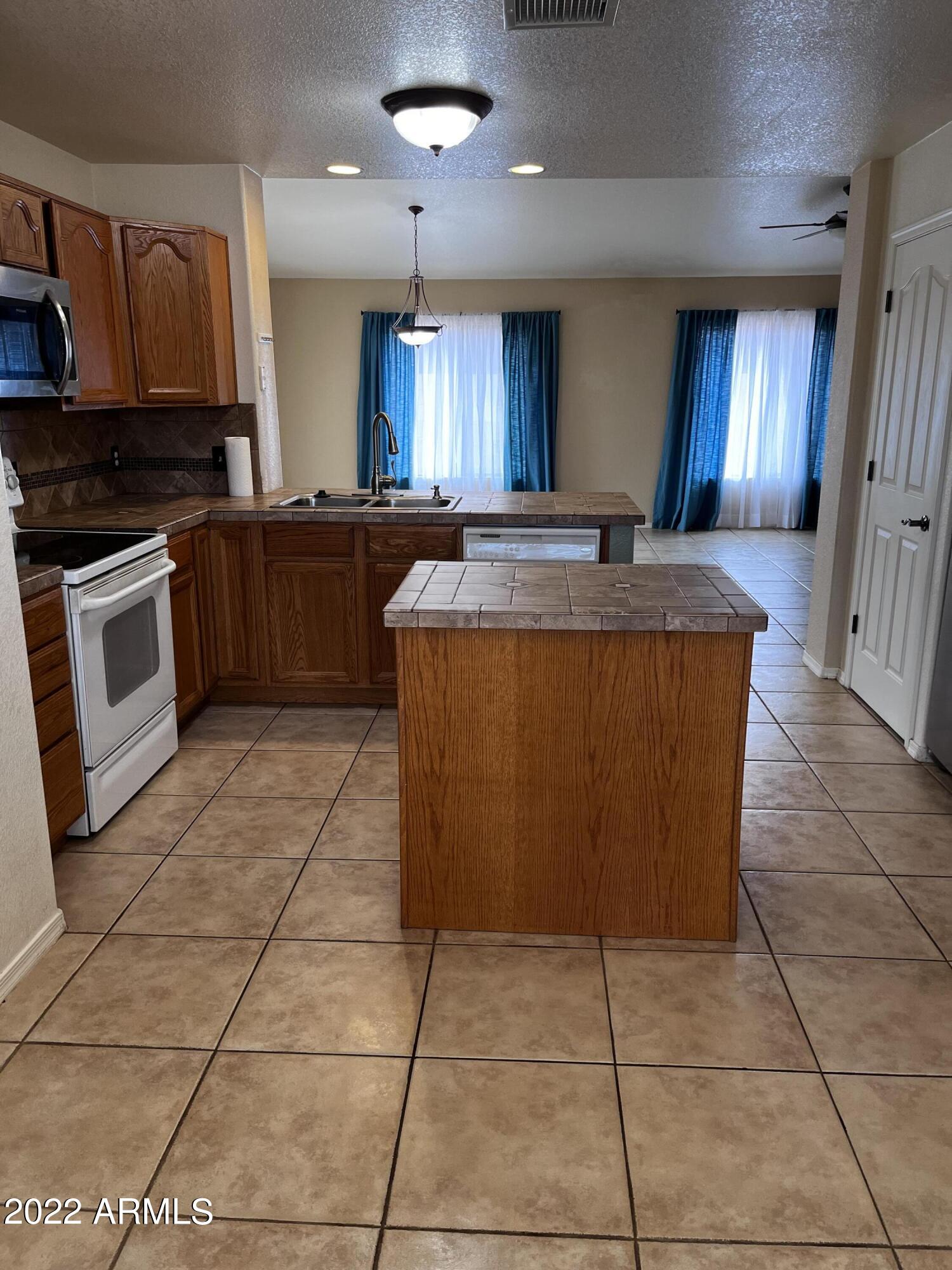 CHAPARRAL VILLAGE NORTH PHASE 2 - Residential
