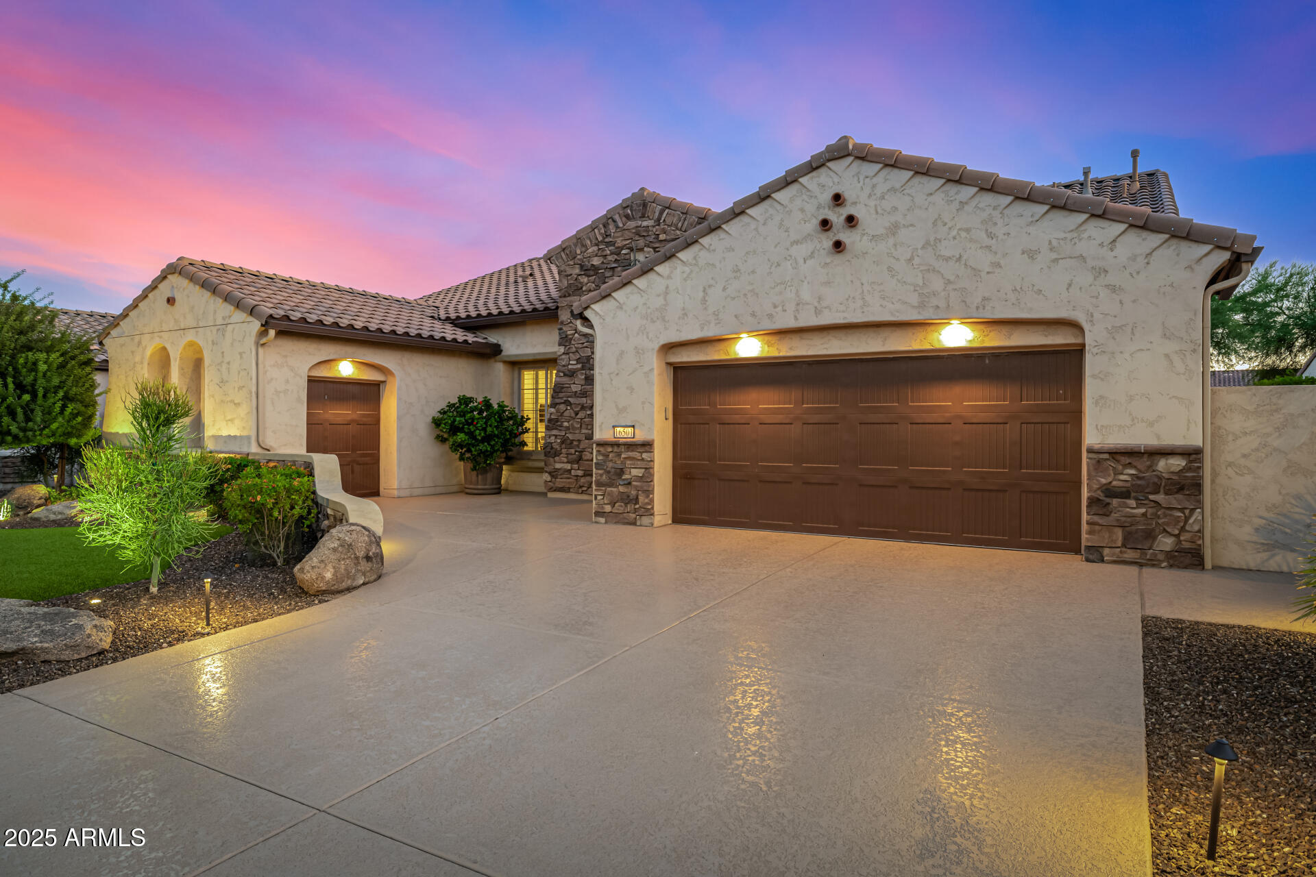 16501 W ALVARADO Drive