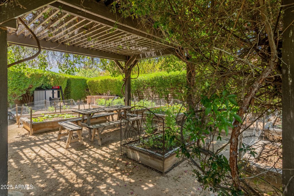 Photo of 24527 N 72nd Way, Scottsdale, AZ 85255 (MLS # 6850459)