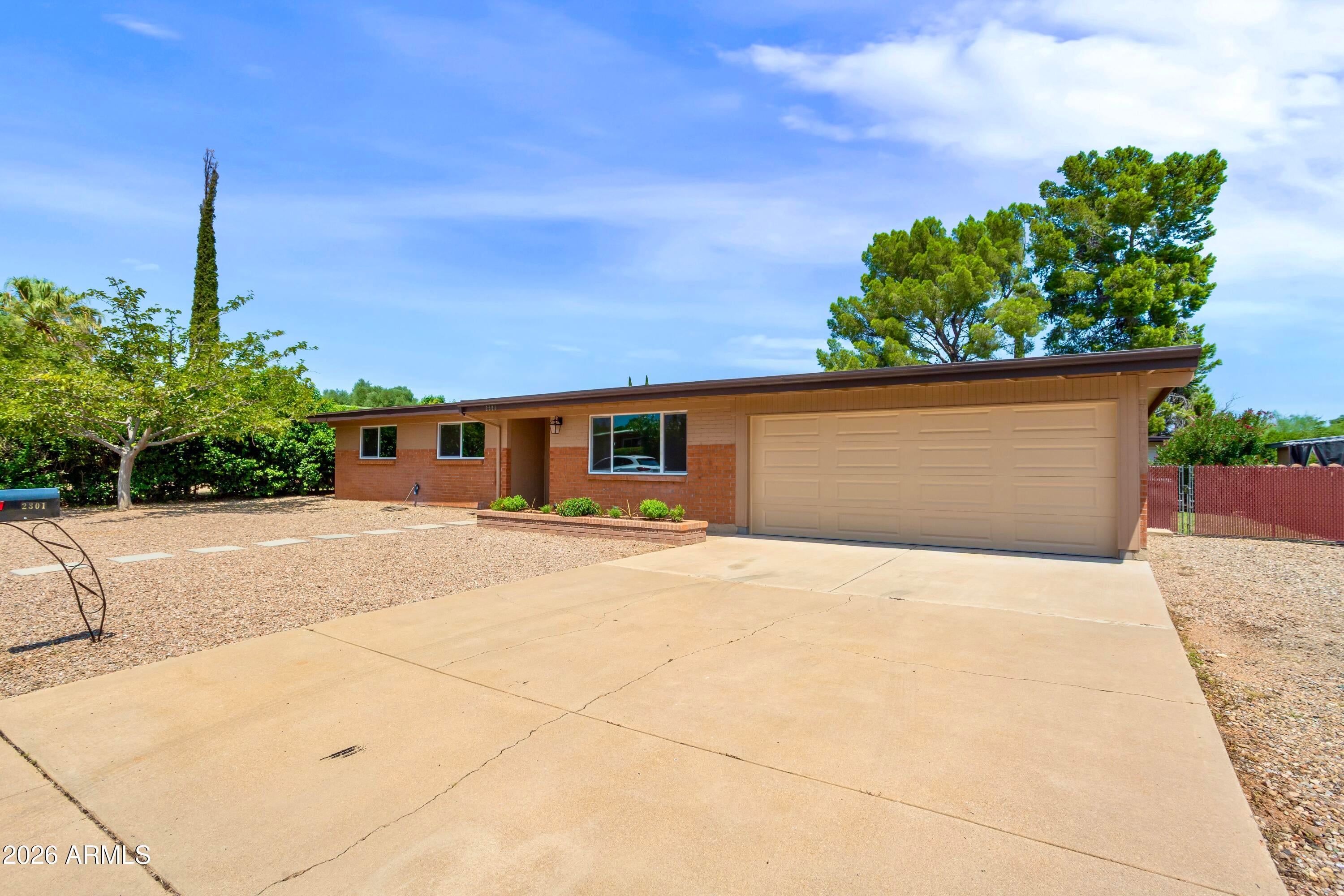 2301 MADERA Drive