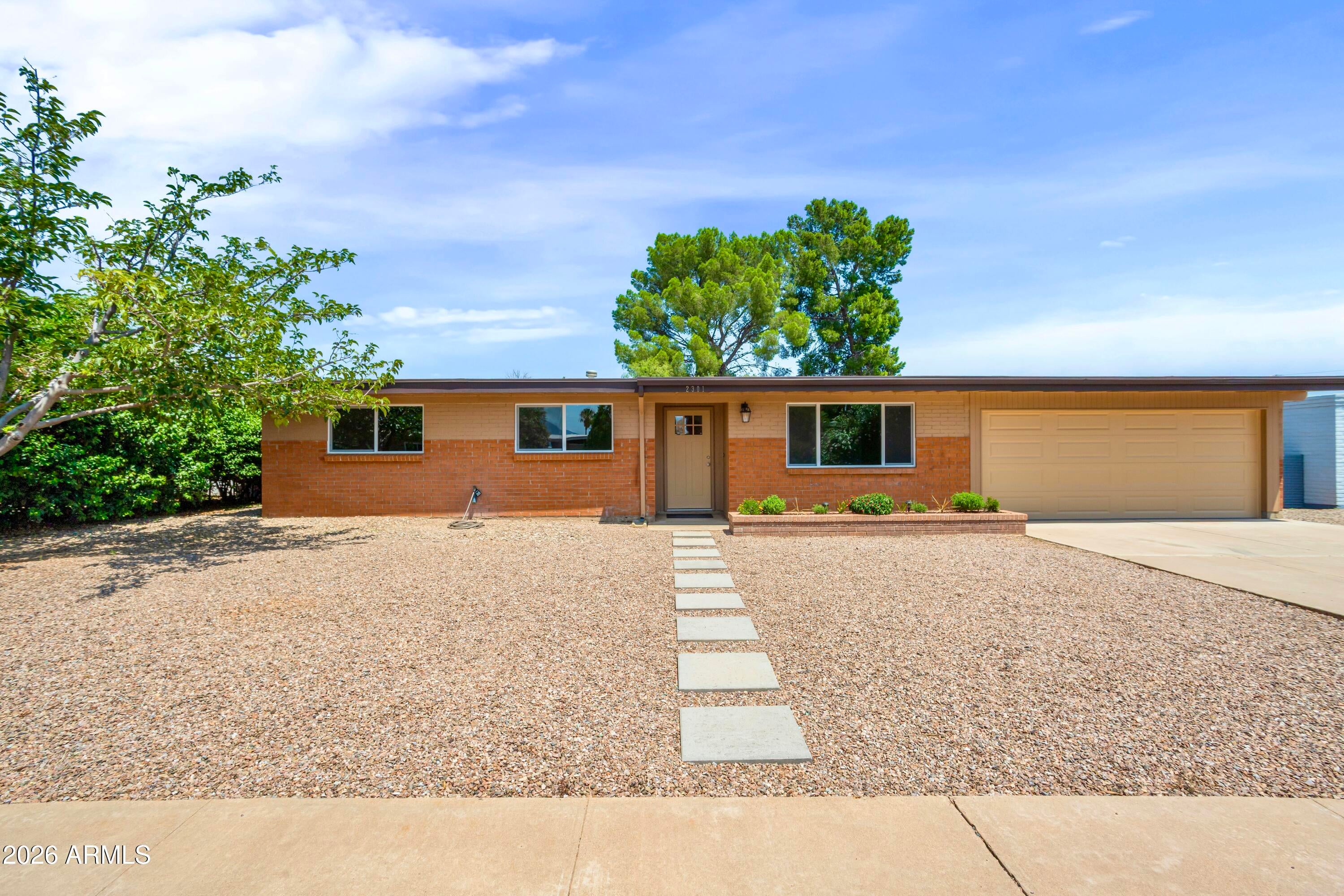 2301 MADERA Drive