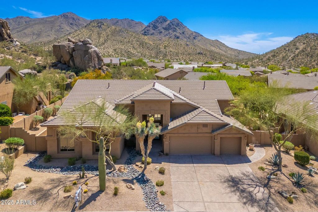 Photo of 11747 E Juan Tabo Road, Scottsdale, AZ 85255 (MLS # 6851002)