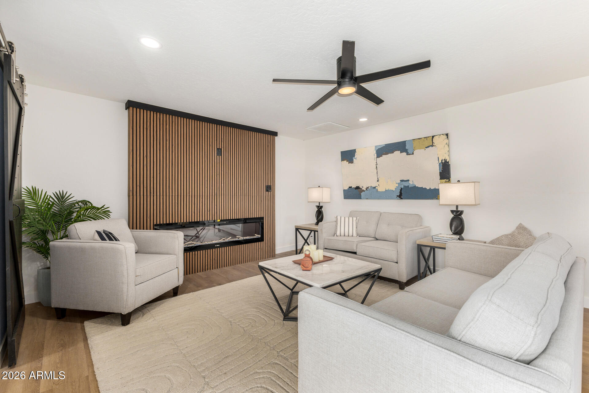 1804 N CAMELLIA Street