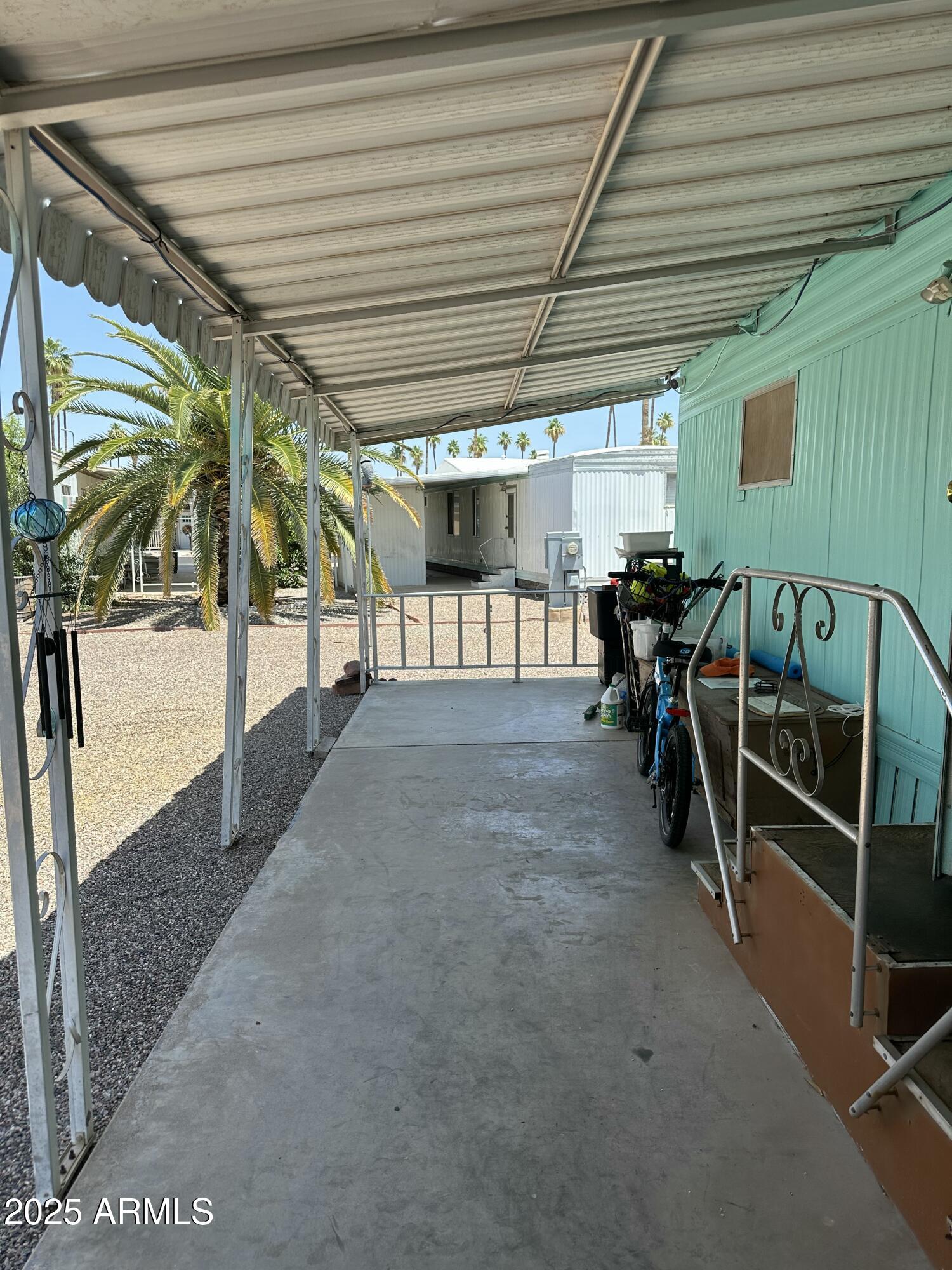 150 S WINDSOR Drive 35