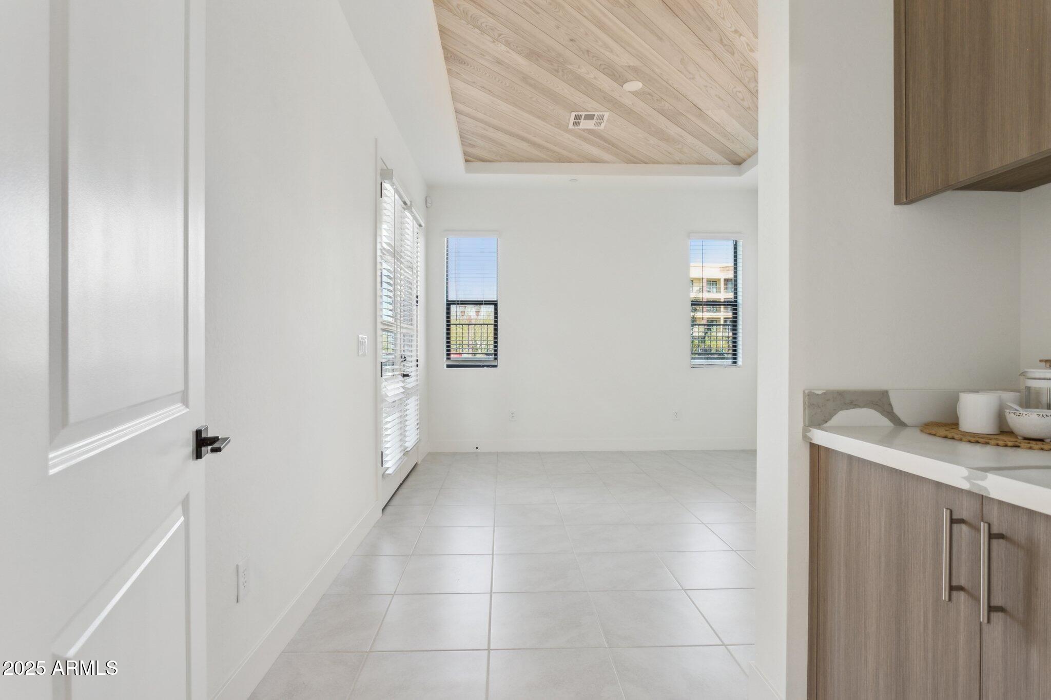 VIEW CAREFREE CONDOMINIUM - Residential