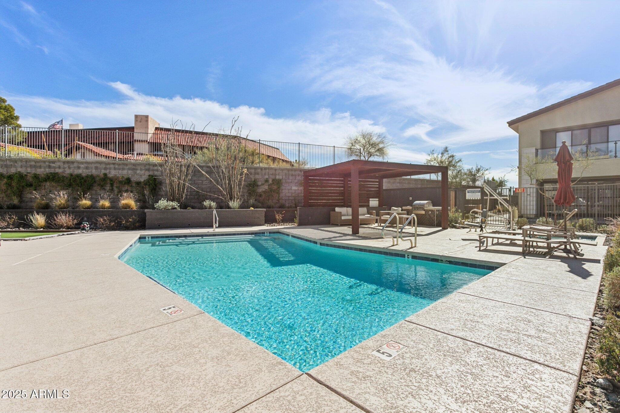 VIEW CAREFREE CONDOMINIUM - Residential