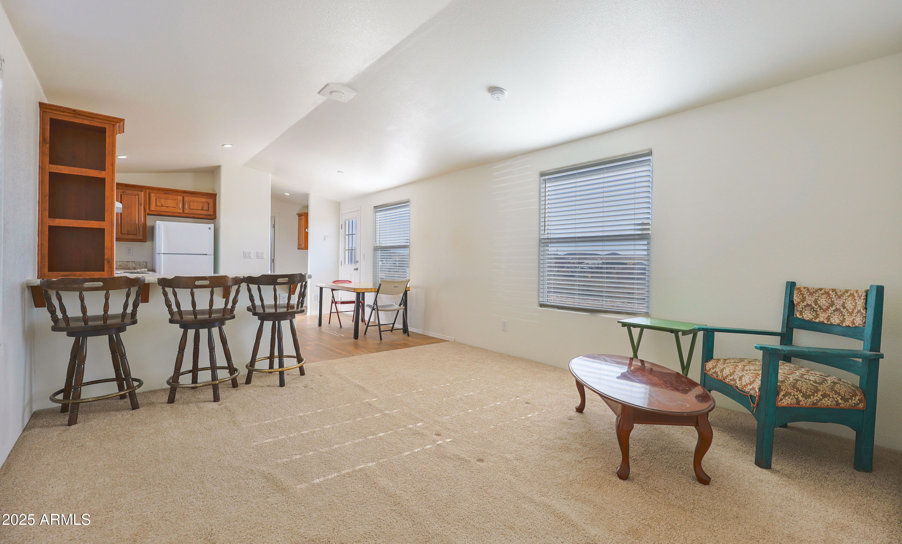 1498 N Saddleback Circle