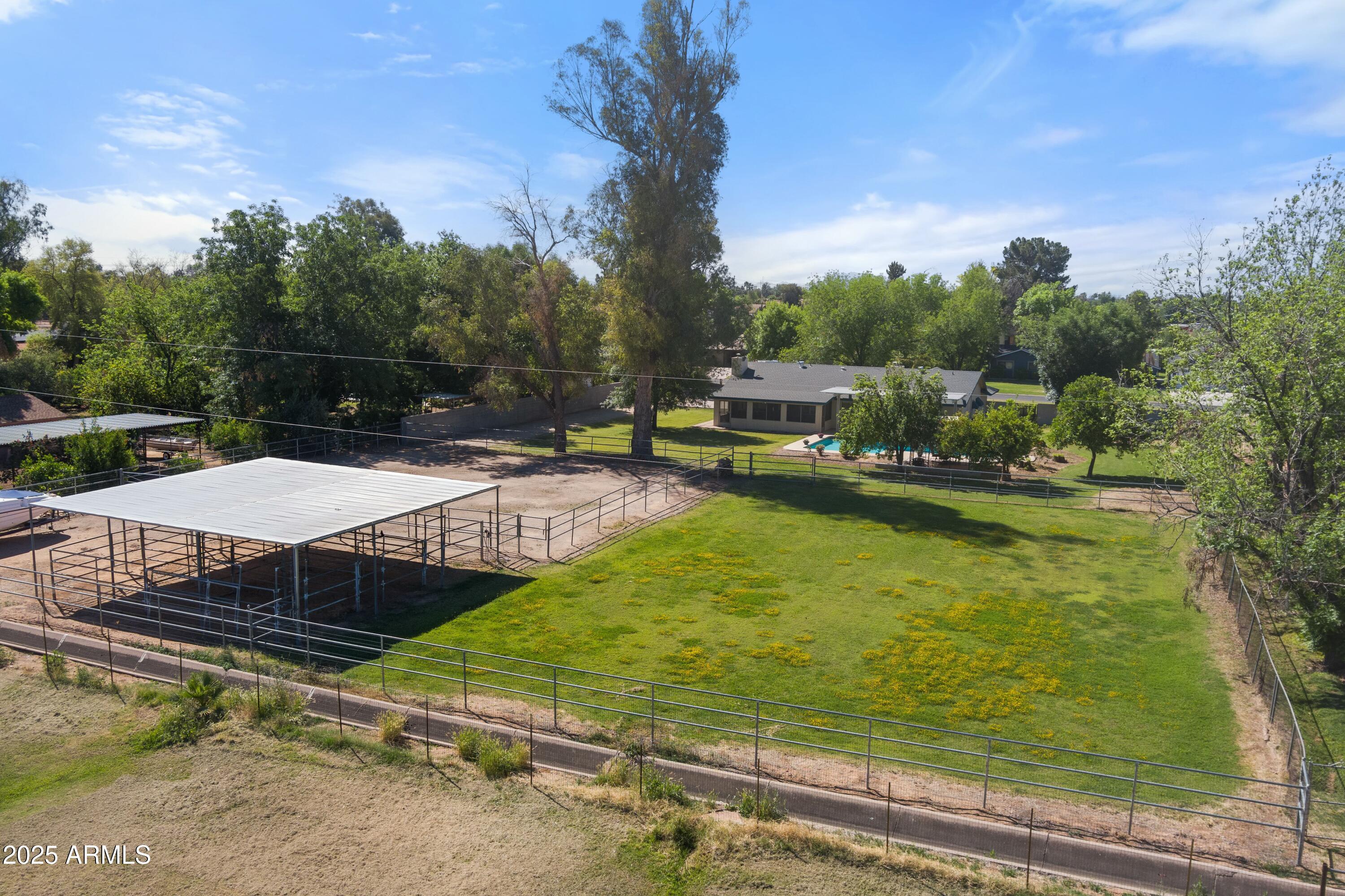 944 E MELODY Drive